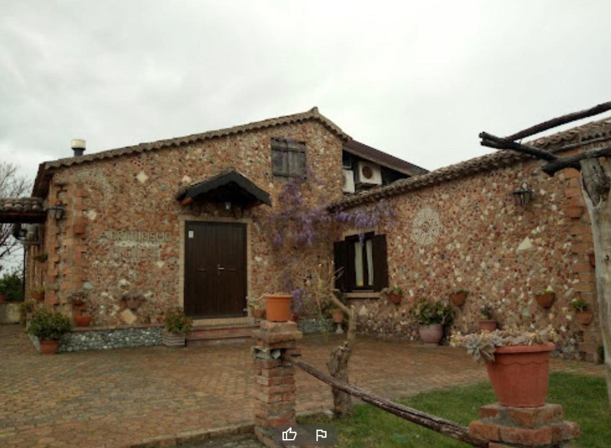 Agriturismo Pingitore Luzzi ภายนอก รูปภาพ