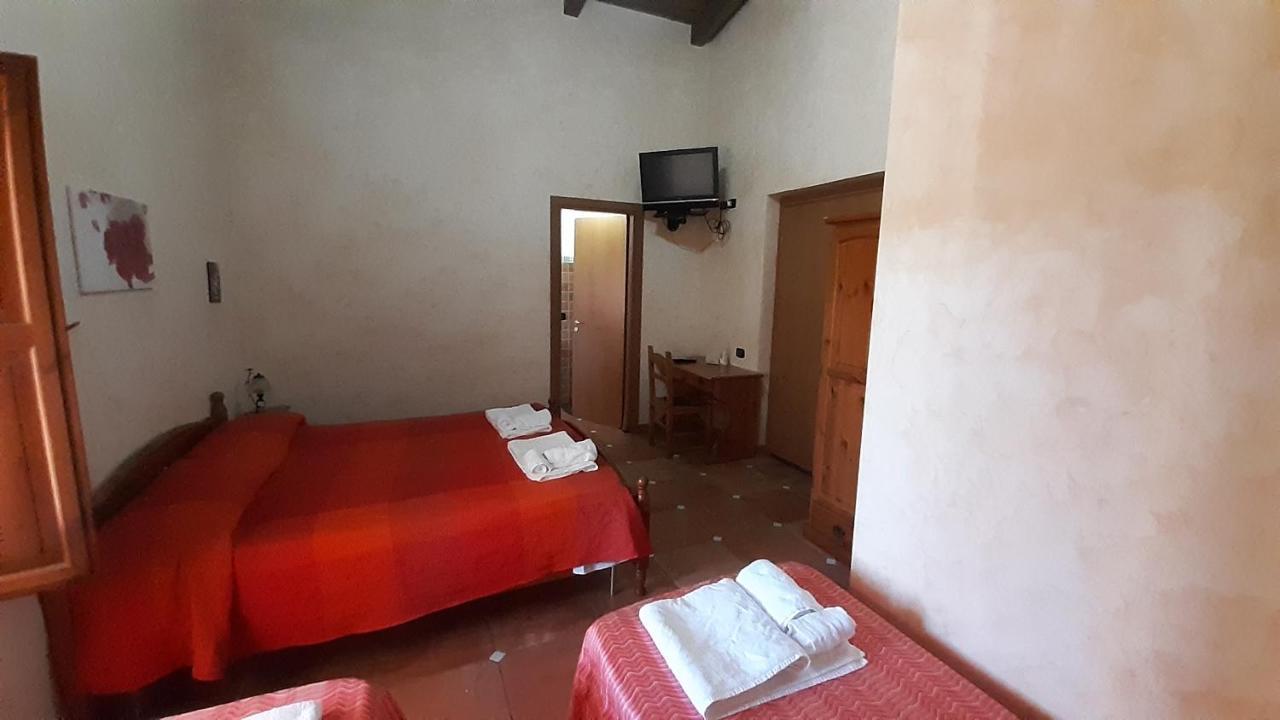 Agriturismo Pingitore Luzzi ภายนอก รูปภาพ